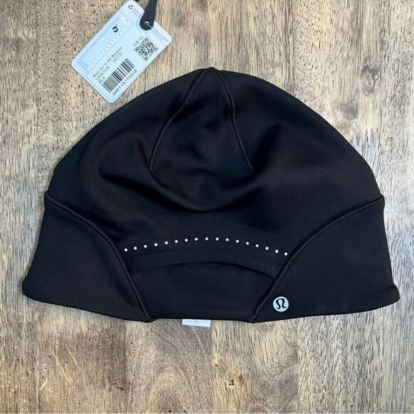 NWT LULULEMON "RUN FOR IT ALL" BEANIE - Picture 4 of 5